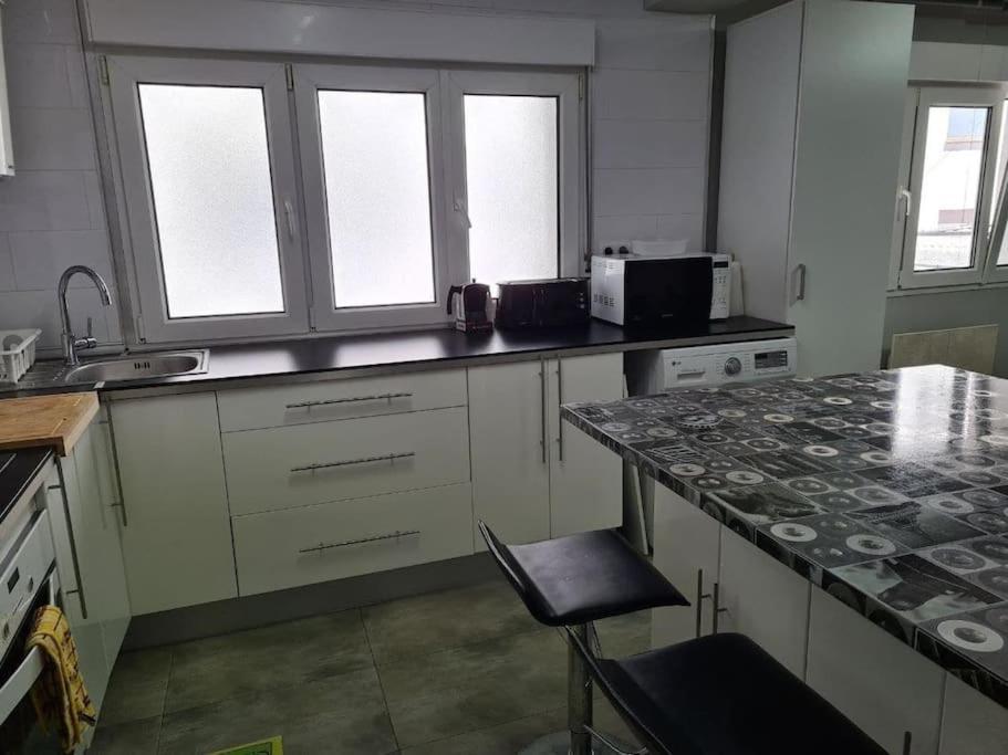 A Un Paso De La Playa, Amplio Apartamento Хихон Екстериор снимка
